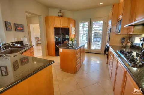79330 Toronja, La Quinta, CA 92253 photo 13