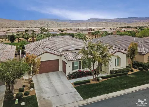 82388 Puccini Dr, Indio, CA 92203 photo 5