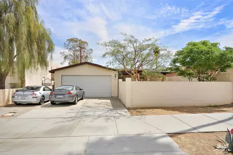 51790 Eisenhower Dr, La Quinta, CA 92253 photo 2