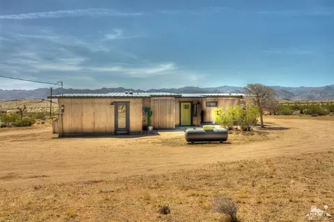 3234 Rice Rd, Joshua Tree, CA 92252 photo 2