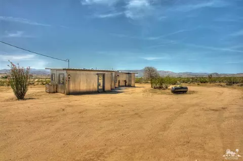 3234 Rice Rd, Joshua Tree, CA 92252 photo 3