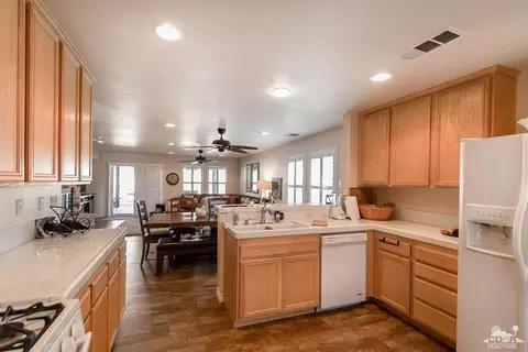 41310 Noyes Ct, Indio, CA 92203 photo 9