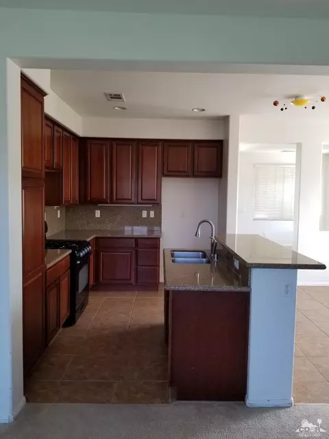 37689 Ullswater Dr, Indio, CA 92203 photo 6