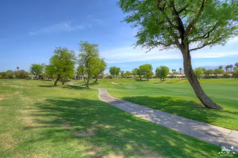 80643 Oak Tree, La Quinta, CA 92253 photo 5