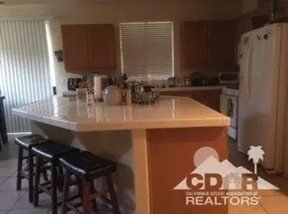47470 Lagoon Ct, Indio, CA 92201 photo 2