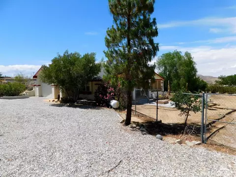 61864 Alta Mura Dr, Joshua Tree, CA 92252 photo 2