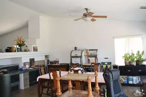 83413 Greenbrier Dr, Indio, CA 92203 photo 5