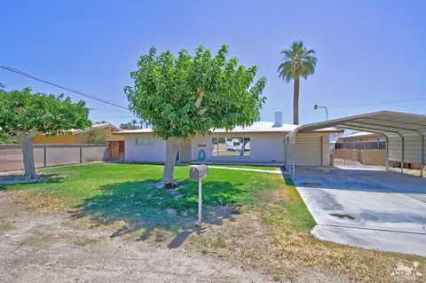 45088 Ash St, Indio, CA 92201 photo 2