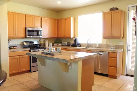 80694 Sandals Ct, Indio, CA 92201 photo 7