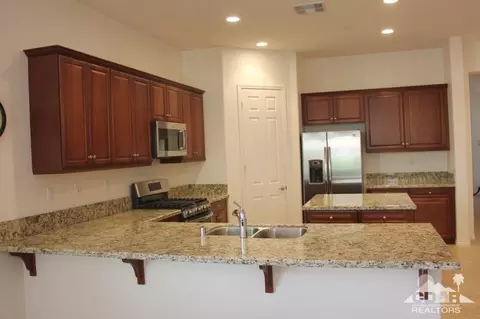 42867 Portezza Ct, Indio, CA 92203 photo 8