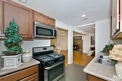 937 E Big Bear Blvd, Big Bear City, CA 92314 photo 10