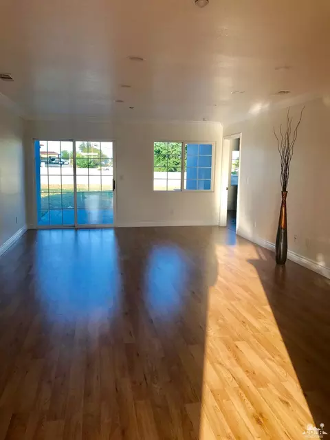 6613 Cherimoya Ave, Fontana, CA 92336 photo 3