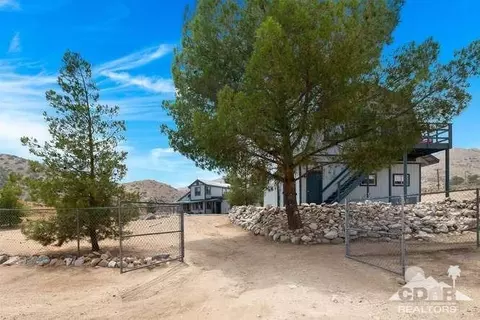 49469 Big Morongo, Morongo Valley, CA 92256 photo 6