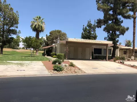 48934 Eisenhower Dr, Indio, CA 92201 photo 2