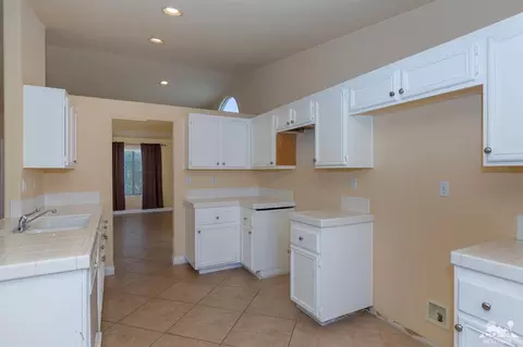 82181 Pinyon Ave, Indio, CA 92201 photo 9