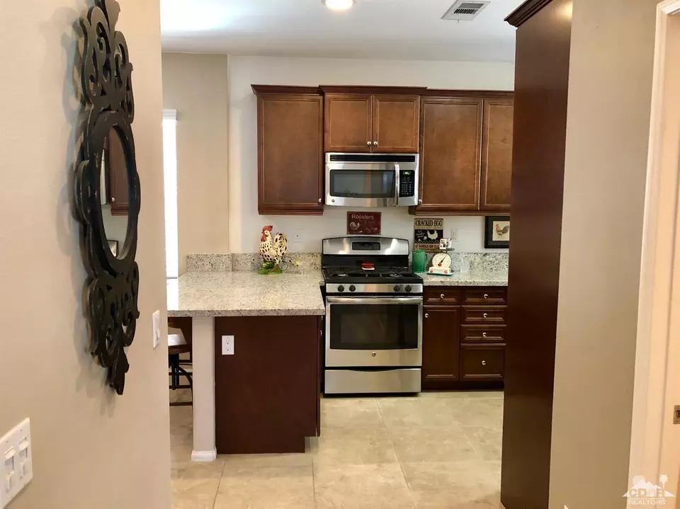  510 Calle Vibrante, Palm Desert, CA 92211 photo 8