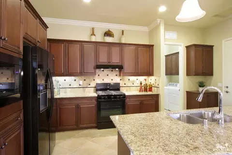 38980 Corte Septima, Indio, CA 92203 photo 8