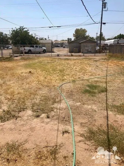 239 N 3rd St, Blythe, CA 92225 photo 15