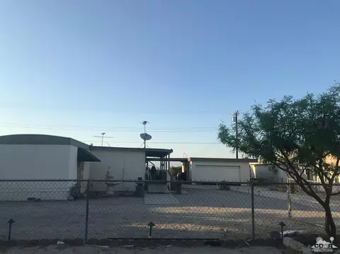 174 Brawley Ave, Thermal, CA 92274 photo 2