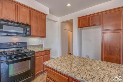 37265 Melbourne St, Indio, CA 92203 photo 3