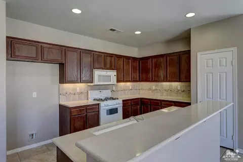 41239 Rosedale St, Indio, CA 92203 photo 4