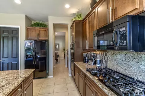 39554 Corte Chimborazo, Indio, CA 92203 photo 19