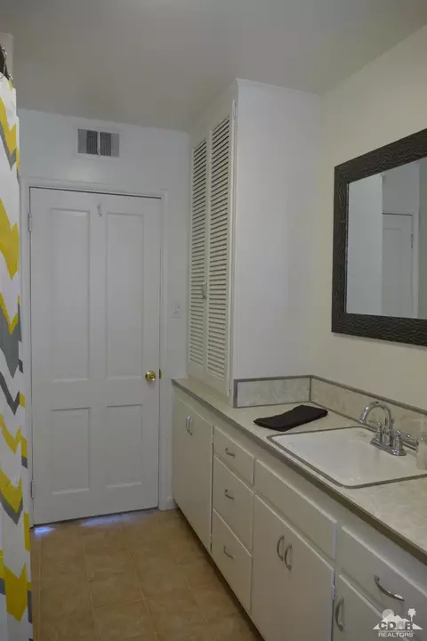 10620 9th Ave, Hesperia, CA 92345 photo 5