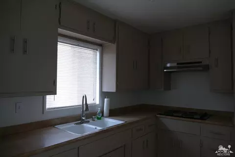 10620 9th Ave, Hesperia, CA 92345 photo 8