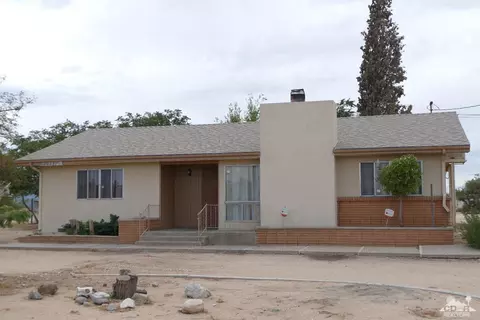 10620 9th Ave, Hesperia, CA 92345 photo 1