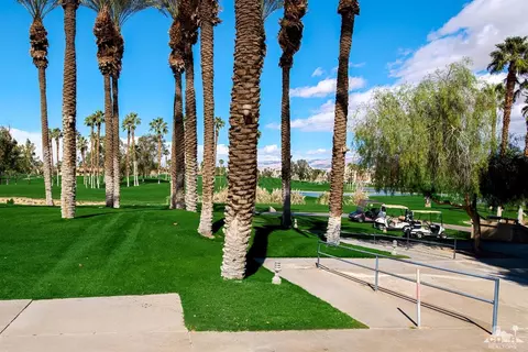 367 Muirfield Dr, Palm Desert, CA 92211 photo 29
