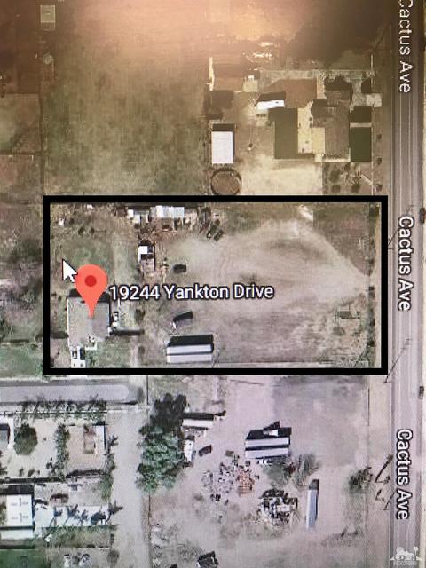 19244 Yankton Dr, Bloomington, CA 92316 photo 6