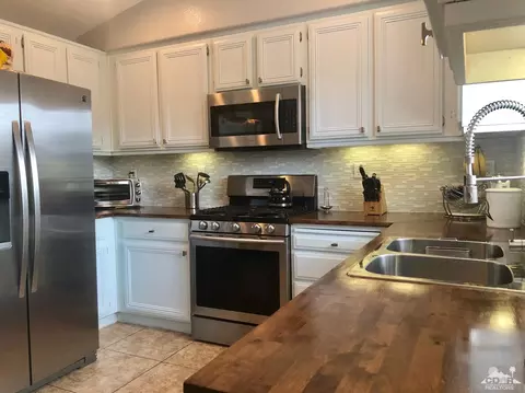 807 Cougar Ranch Rd, Beaumont, CA 92223 photo 14