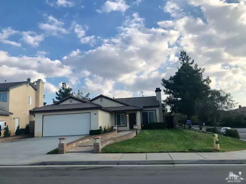 807 Cougar Ranch Rd, Beaumont, CA 92223 photo 1