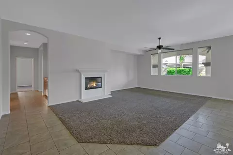 42724 Corvado St, Indio, CA 92203 photo 4
