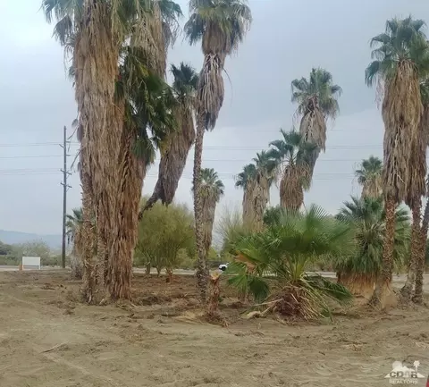 56625 Harrison, Thermal, CA 92274 photo 5