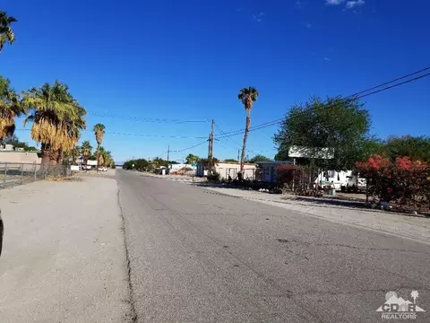 217 E Brawley, Salton Sea Beach, CA 92274 photo 4