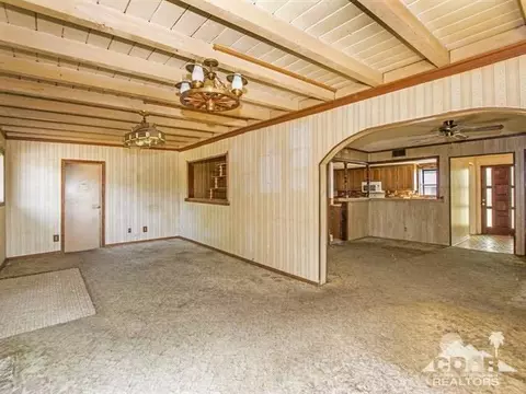 5294 N N Cres, Street, CA 92407 photo 8