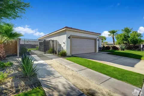 83041 Broadmoor Dr, Indio, CA 92203 photo 3