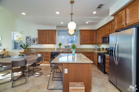 79975 Camden Dr, Indio, CA 92203 photo 6