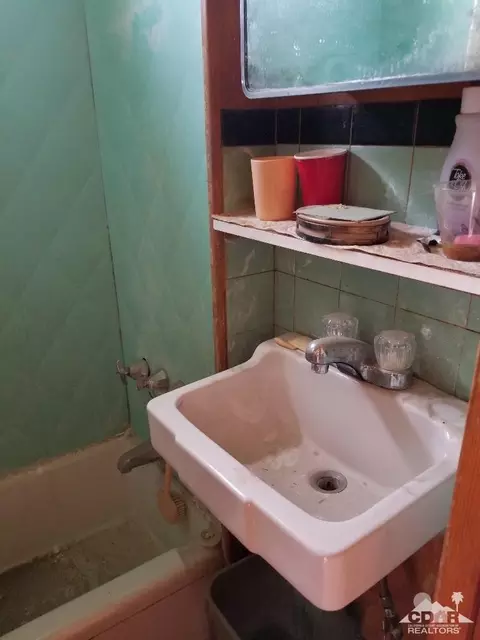 233 Brawley Ave, Salton Sea Beach, CA 92274 photo 15