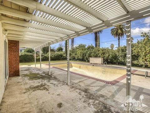 820 Serpentine Dr, Redlands, CA 92373 photo 3