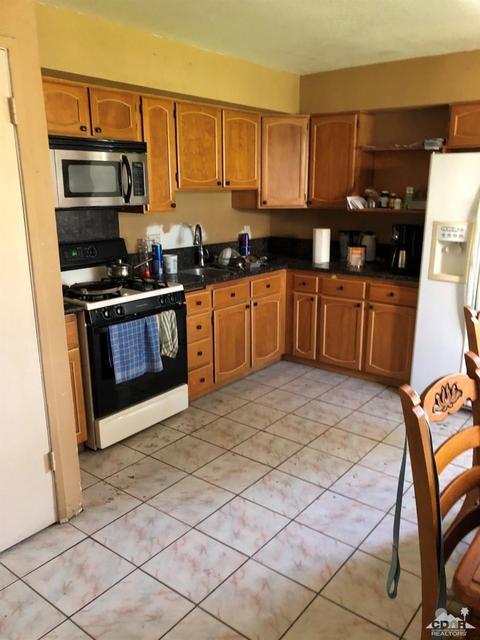 43395 Inca Ct, Indio, CA 92203 photo 2