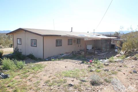 59474 Belfair Dr, Yucca Valley, CA 92284 photo 3