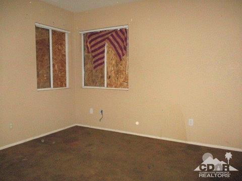 46896 Lilac Ct, Indio, CA 92201 photo 2