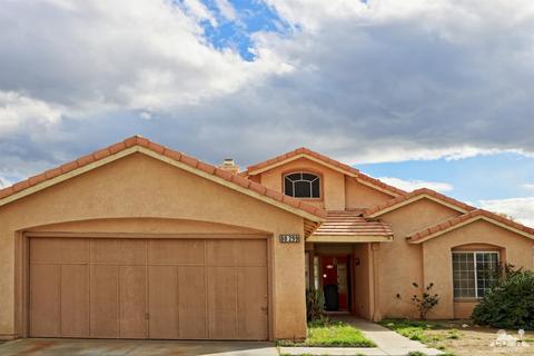 80299 Moonshadow Dr, Indio, CA 92201 photo 2