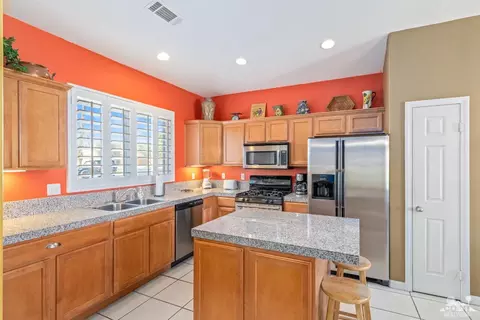 82292 Lancaster Way, Indio, CA 92201 photo 2