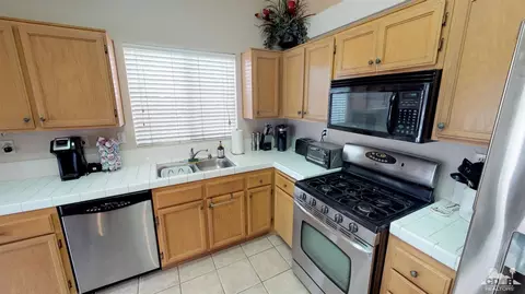 5200 Melbourne Pl, Riverside, CA 92508 photo 30