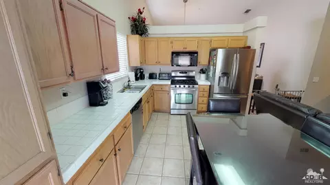 5200 Melbourne Pl, Riverside, CA 92508 photo 28