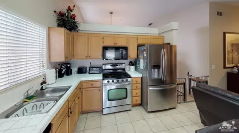 5200 Melbourne Pl, Riverside, CA 92508 photo 32