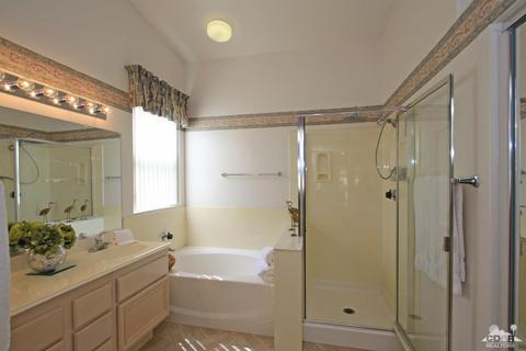 48 Sutton Place Pl E, Palm Desert, CA 92211 photo 23